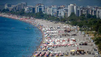 Antalya'ya yılın ilk 7 Ayında kaç turist geldi? Hangi ülkeler öne çıktı?