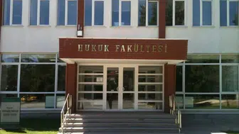 2026-YKS yerleştirme sonuçlarına göre hukuk fakülteleri hangi başarı sıralamalarıyla öğrenci aldı?