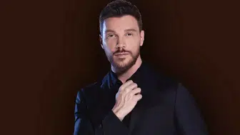 Sinan Akçıl, sahnede Lvbel C5'e yönelik göndermede bulundu!