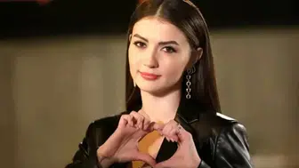 Burcu Özberk Kapadokya'da yöre halkıyla bir araya geldi!