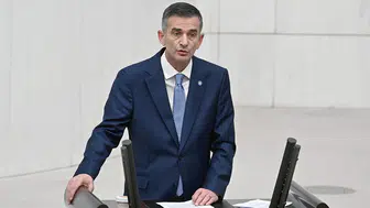 Ümit Dikbayır kimdir? Kaç yaşında ve nereli?