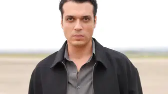 Taşacak Bu Deniz Cengiz Volkov kimdir? Kimin oğlu, ne iş yapıyor ve Eleni ile arasında ne olacak?
