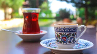 Çay mı kahve mi ? Bağırsak, kalp ve beyin sağlığı için hangisi daha iyi ?