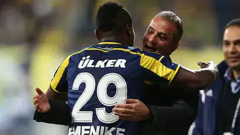 Emmanuel Emenike yıllar sonra Fenerbahçe'ye neden geri döndü ?