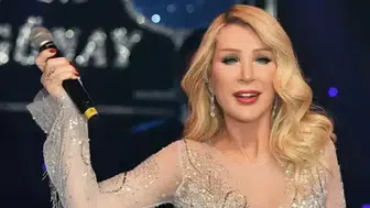 Seda Sayan'ın ailesiyle paylaştığı fotoğraf neden bu kadar ilgi gördü ?