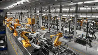 Otomotiv devinde kriz büyüyor : Çalışanları şaşkına çeviren karar