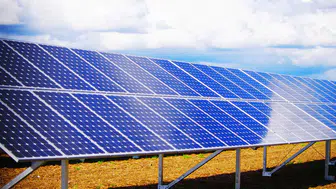 Güneş paneli fiyatları dibi gördü! Yenilenebilir enerjide kriz bekleniyor mu?