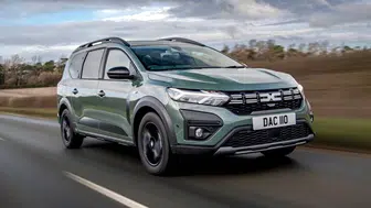 Kilometrede 2 TL yakıyor ! Dacia'nın yeni otomatik modeli Türkiye'de satışta