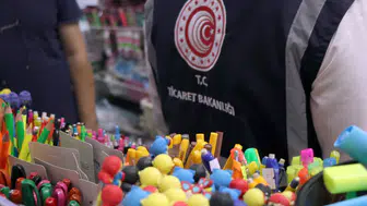İzmir'de kırtasiyelere fahiş fiyat denetimi !