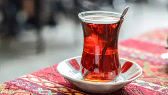 Market markalarıyla bilinen markalar arasındaki çay fiyat farkları neden nu kadar dikkat çekiyor?