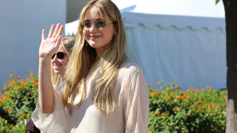 Jennifer Lawrence'tan estetik açıklaması