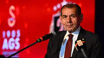 Galatasaray Başkanı Dursun Özbek'den transfer gecikmelerine dair açıklamalar