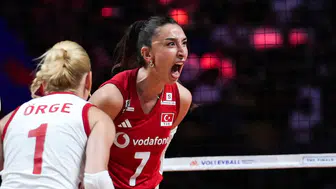 Hande Baladın'ın 29. yaşını sevgilisi Onuralp Bitim ile kutladı! Romantik kutlama tam not aldı