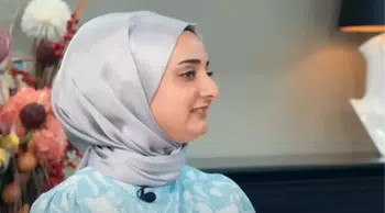 Yemekteyiz Öznur kimdir? Zuhal Topal’la yarışmaya damga vurdu!