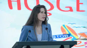 Lal Denizli kimdir? Çeşme Belediye Başkanı kaç yaşında, nereli ve hangi partiden?