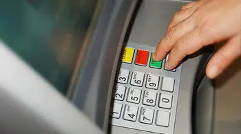 Emekli bayram ikramiyeleri yatmaya başladı : İşte ödeme takvimi