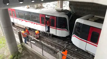 Adana'da metro raydan çıktı !