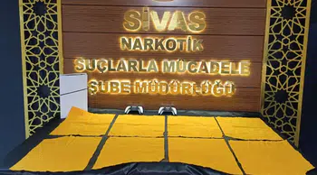 Sivas'ta uyuşturucu operasyonu : 5 kişi tutuklandı