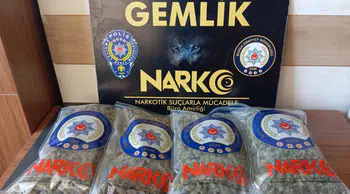 Gemlik'te uyuşturucu operasyonu : 3 kişi tutuklandı
