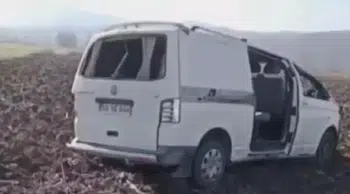 Amasya'da kontrolden çıkan minibüs tarlaya uçtu : 8 yaralı