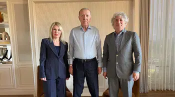 Cumhurbaşkanı Erdoğan'a Akdeniz Üniversitesi'nin CAR-T merkezi hakkında bilgi verildi