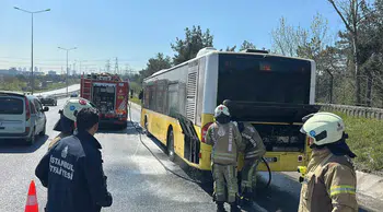 Eyüpsultan'da İETT otobüsünde yangın