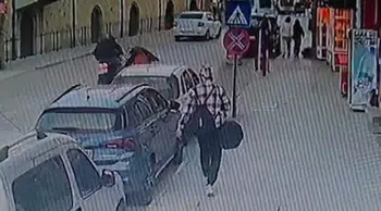 Isparta'da yolun karşısına geçen kadına motosiklet çarptı