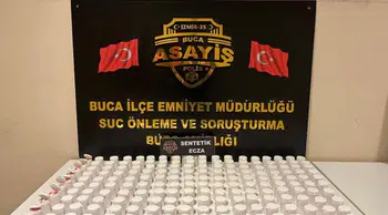 İzmir'de uyuşturucu operasyonu : 10 bin 854 sentetik hap ele geçirildi