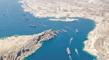 ABD donanması, Hürmüz Boğazı'ndaki 88 geminin rotasını değiştirdi