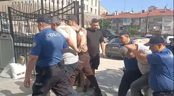 Eskişehir'de okul bekçisini darp eden 2 şahıs tutuklandı