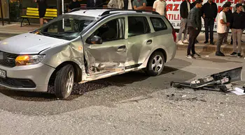 Sivas'ta zincirleme kazada 5 kişi yaralandı