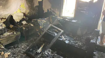 Manisa'da 4 katlı apartmanda korkutan yangın