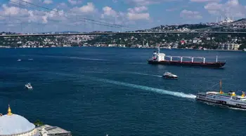 İstanbul Boğazı’nda gemi trafiği durduruldu
