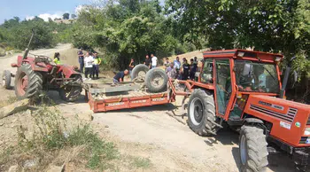 Samsun'da traktör faciası : Bir ölü, 3'ü çocuk 7 kişi yaralandı