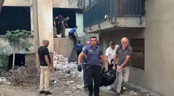 Kadıköy'de metruk bir binada erkek cesedi bulundu
