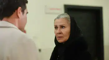 Gonca Cilasun'dan büyük çılgınlık : Paraşütle atladı