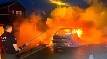 Keşan'da seyir halindeki otomobil alev alev yandı