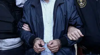Şanlıurfa'da polis aracına bıçakla saldıran zanlı tutuklandı