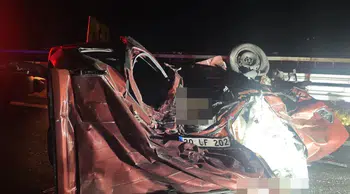 Aydın-Denizli otoyolundaki kazada 3 kişi hayatını kaybetti