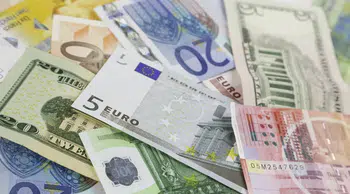Döviz piyasasında hareketlilik devam ediyor! 8 Ekim 2026 dolar ve euro ne kadar, kaç TL oldu?