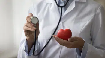 Düzensiz Nabız ve Çarpıntı Yaşıyorsanız Neden İhmal Etmemelisiniz?