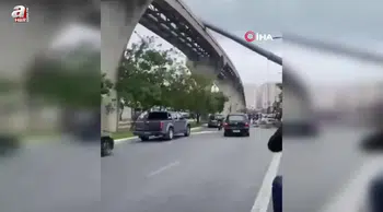 Brezilya'da Raylara Devrilen Vince Çarpan Monoray Kazası Kamerada