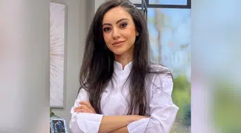 Sandra Öz kimdir, kaç yaşında ve nereli? Mehmet Öz'ün neyi oluyor?