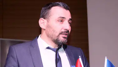 Mehmet Çiçek kimdir?