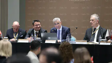 Bakan Memişoğlu : Geleceğe yön veren bir sağlık sistemini inşa edeceğiz