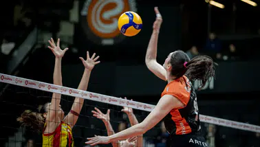 Voleybol Sultanlar Ligi'nde 25. hafta heyecanı başlıyor