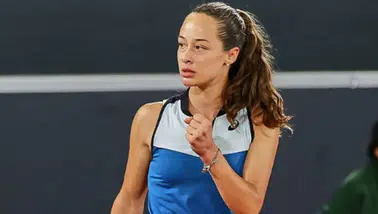 Milli tenisçi Sönmez, Porsche Tennis Grand Prix'inde ikinci turda