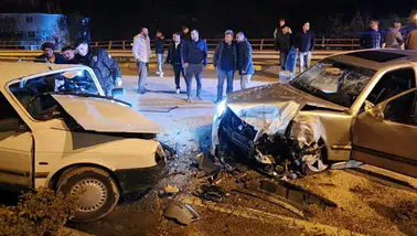 Karabük'te alkollü sürücü ters yönde ilerledi : 6 kişi yaralandı