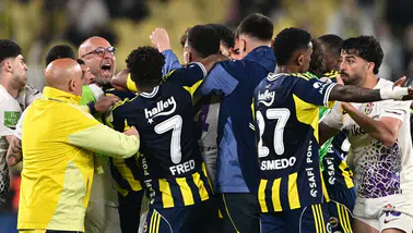 Fenerbahçe, ligde 11. beraberliğini aldı