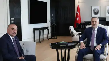 Bakan Fidan, Azerbaycan'ın Ankara Büyükelçisi Memmedov ile bir arada